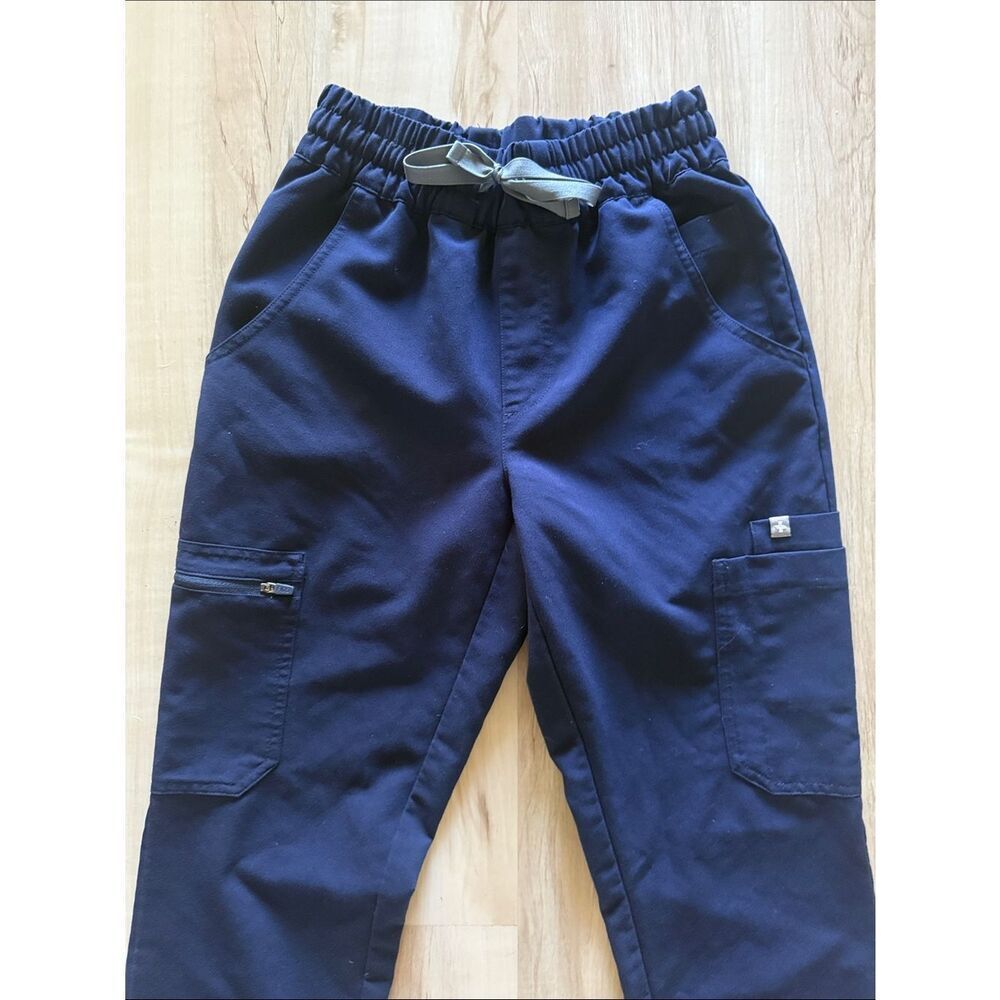 Figs Navy Uman Cargo Jogger Scrub Pants - Picture 2 of 4